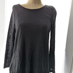 xs black long sleeve open back with mesh detail a&f